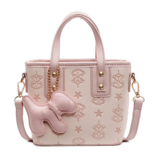 Damen Mini-Handtasche mit verspieltem Anhänger | Nord Taschen