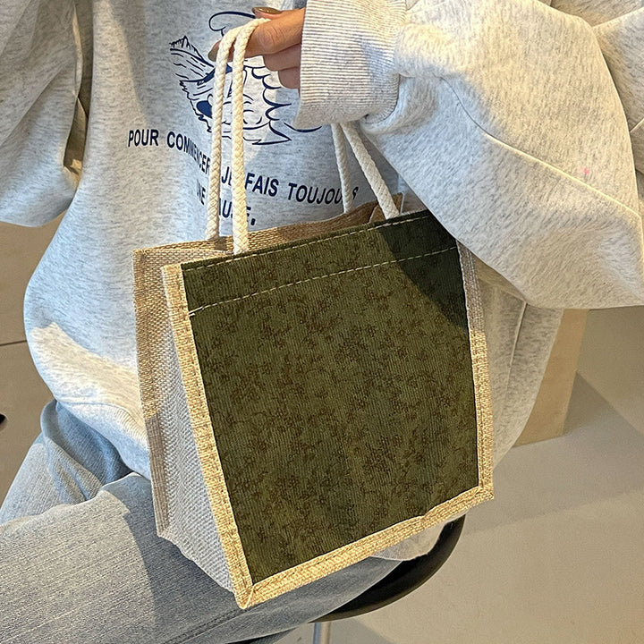 Damen Handtasche mit floralem Design und robusten Griffen Nord Taschen
