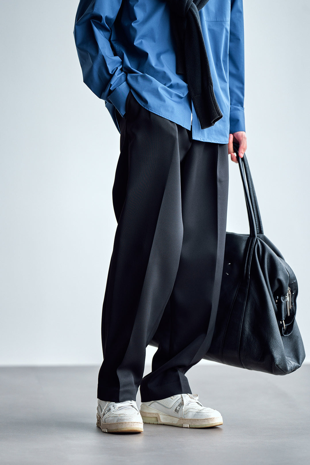 Herren Weite Chino-Hose mit Bundfalten und lockerem Schnitt Nord Taschen