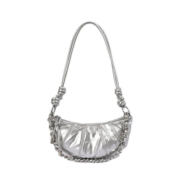 Damen Umhängetasche mit elegantem Kettenverlauf und hochglänzendem Finish Nord Taschen