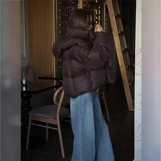 Damen Kurze Voluminöse Steppjacke mit hohem Schlauchkragen und Kapuze Nord Taschen