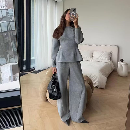 Damen Zweiteiliges Komfort-Lounge-Set mit Langarmshirt und weiter Jogginghose Nord Taschen