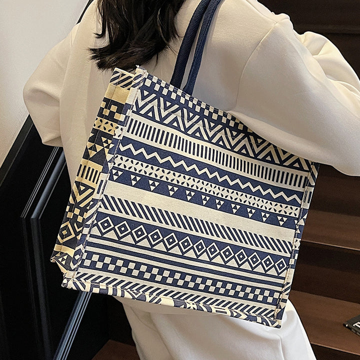 Damen Jute-Tragetasche mit kunstvollem Elefantenmuster und robusten Griffen Nord Taschen