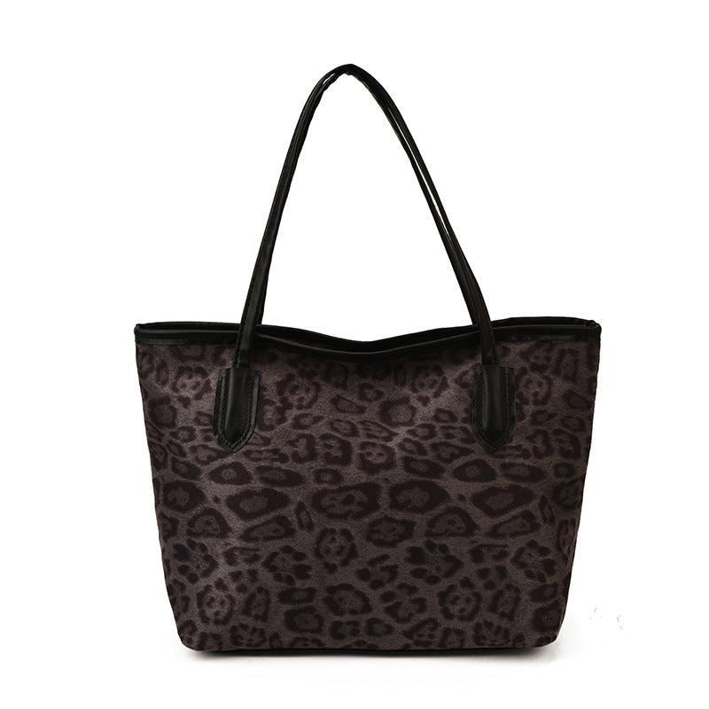 Damen Tote-Tasche mit modernem Leo-Muster und robusten Tragegriffen Nord Taschen