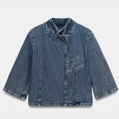 Damen Boxy Cropped Denimjacke mit Mandarin-Kragen, asymmetrischer Knopfblende und Fransenabschluss Nord Taschen