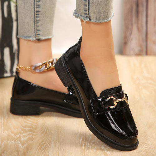 Damen Lackleder-Plateau-Loafer mit goldener Horsebit-Detail und niedrigem Blockabsatz Nord Taschen