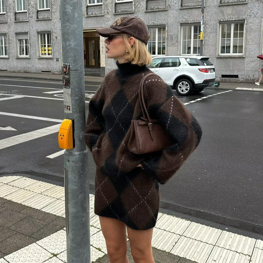 Damen Grobgestrickter Rollkragenpullover mit Argyle‑Muster Nord Taschen