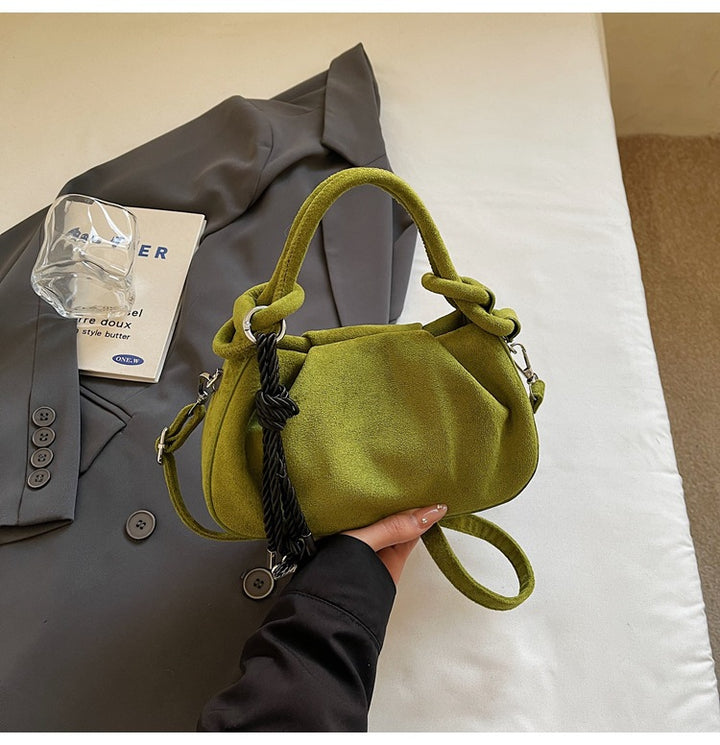Damen Hobo-Tasche mit dekorativem Henkel und texturiertem Design Nord Taschen