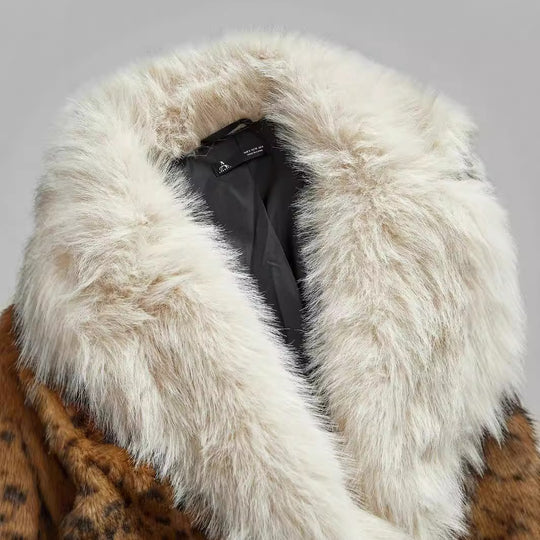 Damen Midilanger Kunstpelzmantel mit kontrastierendem Hochflor‑Schalkragen und Leopardenprint Nord Taschen