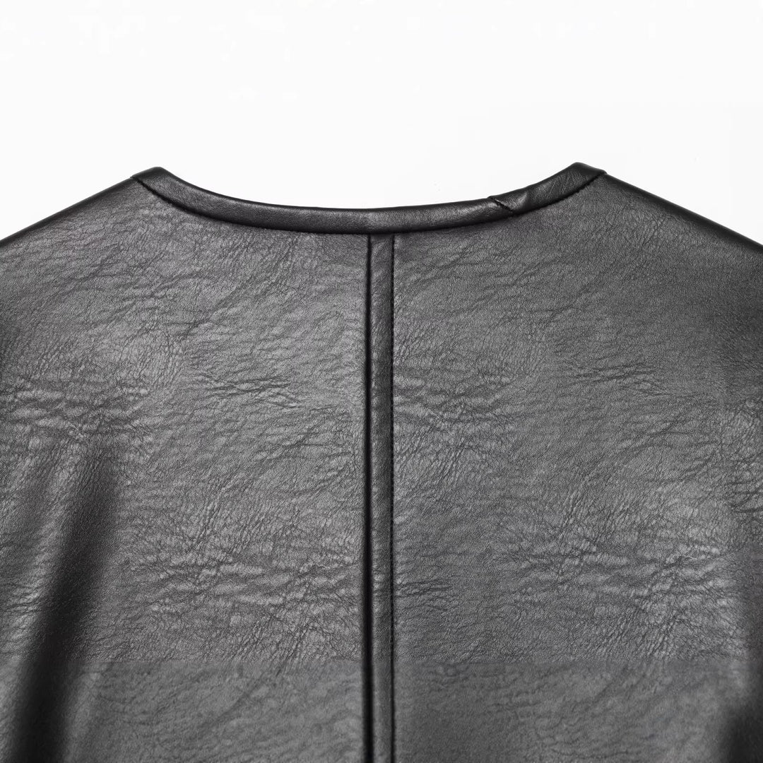 Damen Oversize Kunstlederjacke mit kinesi‑inspirierten Kordelverschlüssen Nord Taschen
