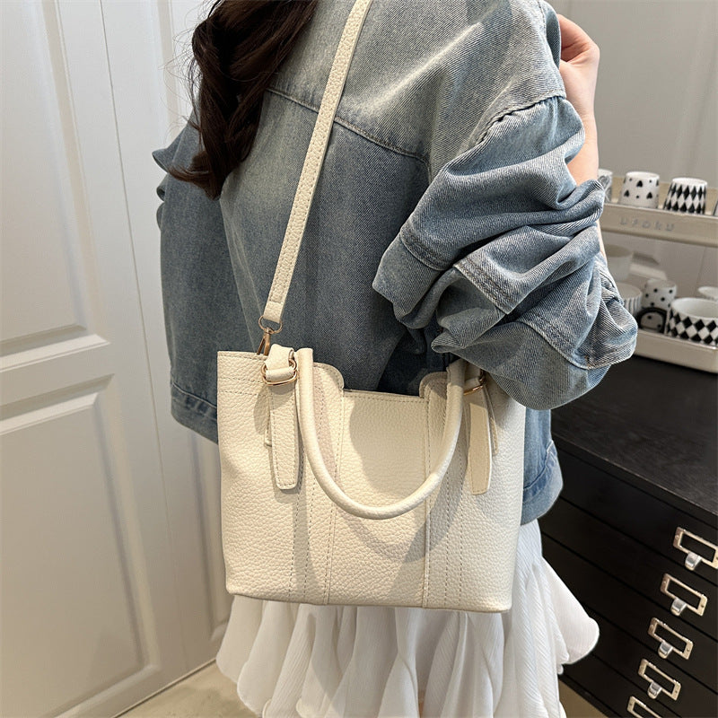 Damen elegante Handtasche mit strukturiertem Kunstleder Nord Taschen