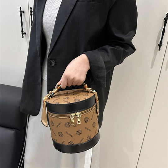 Damen elegante Rundhandtasche mit modischem Seidenhenkel Nord Taschen
