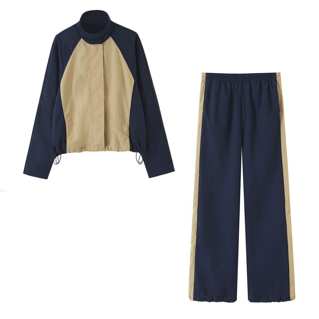 Damen Leichte Cropped-Übergangsjacke mit Funnelkragen, Kontrast-Einsätzen und Tunnelzug Nord Taschen
