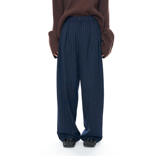Damen Weite Hochtaillierte Bundfalten-Hose mit Nadelstreifen Nord Taschen