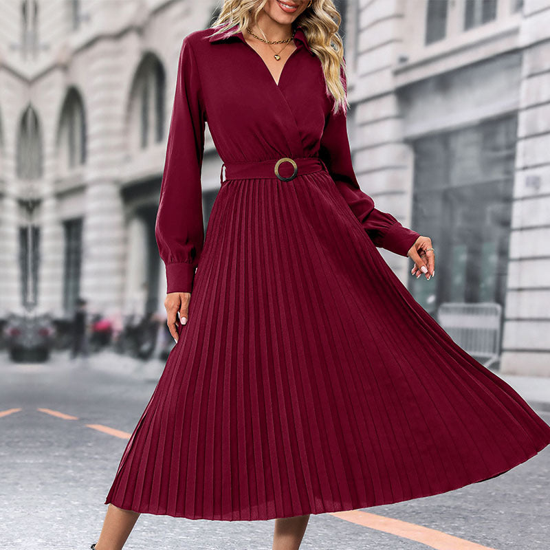 Damen Elegantes Plissee-Kleid mit Gürtel Nord Taschen