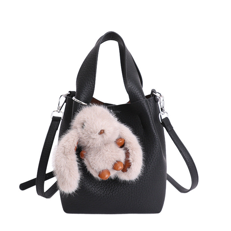 Damen Mini-Handtasche mit abnehmbarem Plüschanhänger Nord Taschen