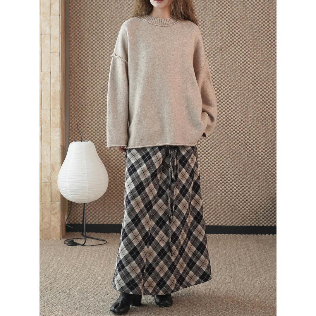 Damen Oversize-Feinstrickpullover mit kurzem Stehkragen und überschnittener Schulter Nord Taschen