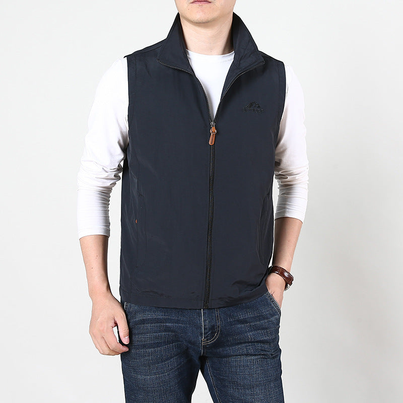Herren Leichte windabweisende Outdoor-Weste mit Stehkragen und durchgehendem Reißverschluss Nord Taschen