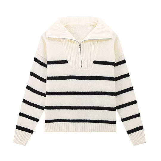 Damen Gestreifter Strickpullover mit hohem Rollkragen und halbem Reißverschluss Nord Taschen