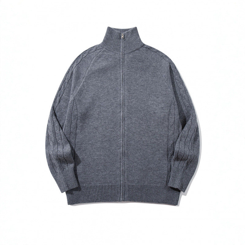 Unisex Boxy-Zip-Strickjacke mit Stehkragen, Zopfmusterärmeln und gerippten Abschlüssen Nord Taschen