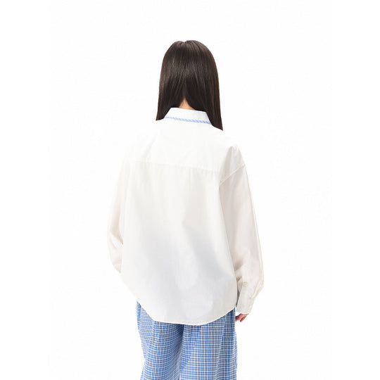 Damen Oversize-Hemdbluse mit kontrastierter Kragenpaspel und Brusttasche Nord Taschen