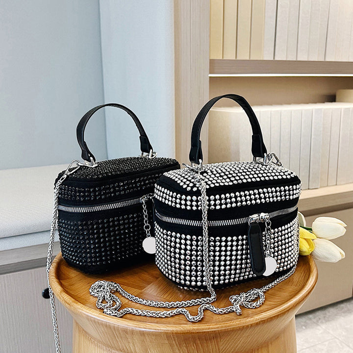 Damen Glamouröse Handtasche mit funkelnden Strassverzierungen Nord Taschen 1780428123
