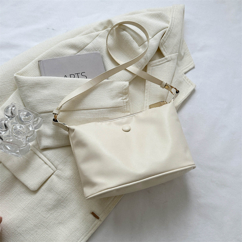 Damen elegante Schultertasche mit verstellbarem Riemen Nord Taschen