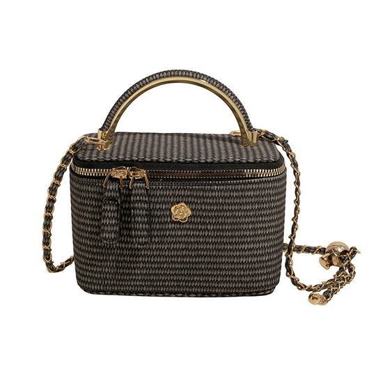 Damen modische Handtasche im strukturierten Design mit goldenen Akzenten Nord Taschen