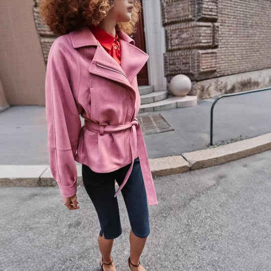 Damen taillierte Kurzjacke im Peplum‑Schnitt mit Schleifen‑Bindegürtel und asymmetrischem Reißverschluss Nord Taschen