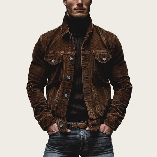 Herren Cordjacke mit klassischem Schnitt und praktischen Brusttaschen