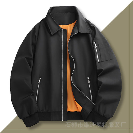 Herren Leichter Twill-Bomber mit kontrastierendem Futter, Reißverschlusstaschen und Ärmeltasche Nord Taschen