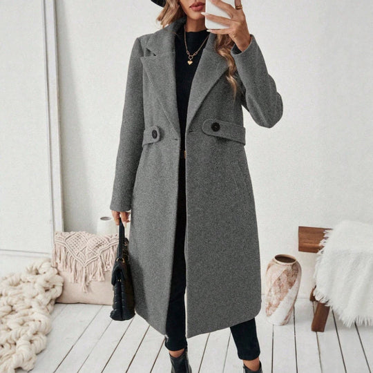 Damen Longline-Mantel mit Reverskragen und Pattentaschen-Detail Nord Taschen
