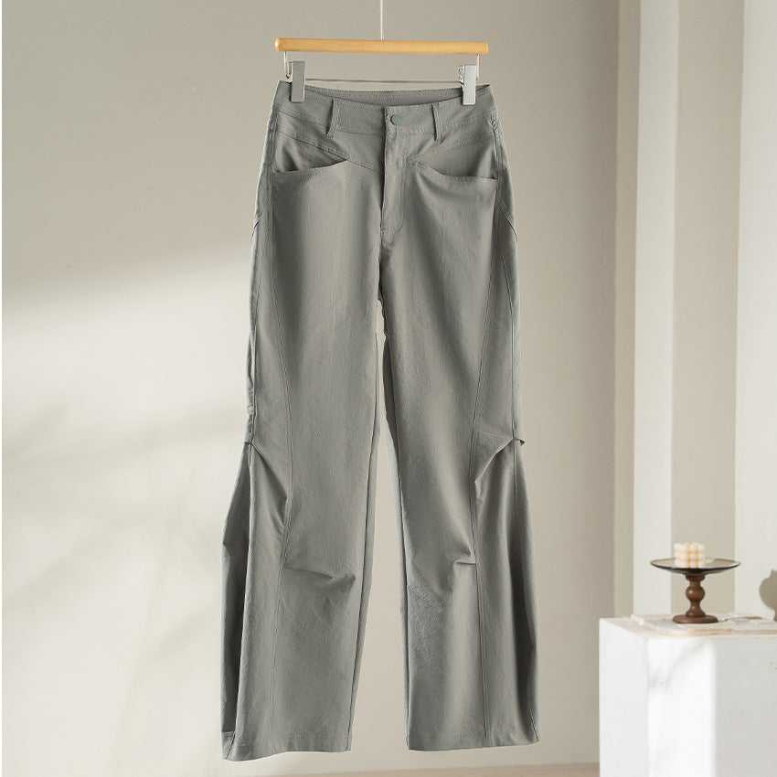 Damen Weite High‑Waist-Hose mit eingesetztem Beinschlitz und markanten Eingrifftaschen Nord Taschen