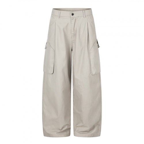 Damen weite Cargo‑Culottehose mit hoher Taille, aufgesetzten Klappentaschen und lässiger Cropped‑Silhouette Nord Taschen