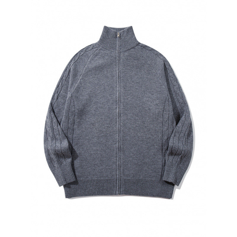 Unisex Boxy-Zip-Strickjacke mit Stehkragen, Zopfmusterärmeln und gerippten Abschlüssen Nord Taschen