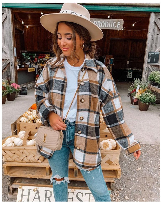 Damen Oversized Kariertes Flanell‑Shacket mit Brusttaschen und Holzknöpfen Nord Taschen