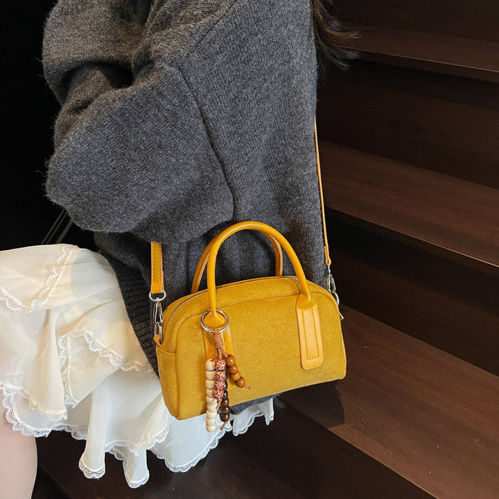 Damen Vintage-inspiriertes Handtaschenmodell mit abnehmbarem Anhänger Nord Taschen