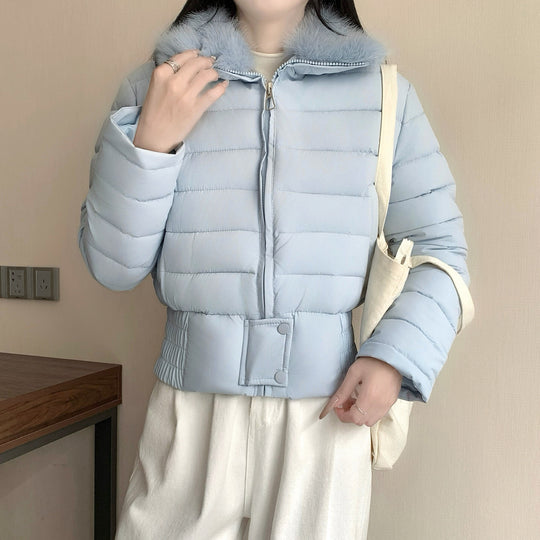 Damen nan kurze wattierte Taillenjacke mit abnehmbarem Kunstfellkragen und verstärktem Saum Nord Taschen