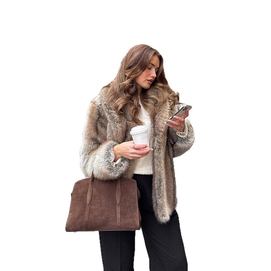 Damen Boxy Kunstpelz-Mantel mit luxuriösem Schalkragen und wärmender Wattierung Nord Taschen