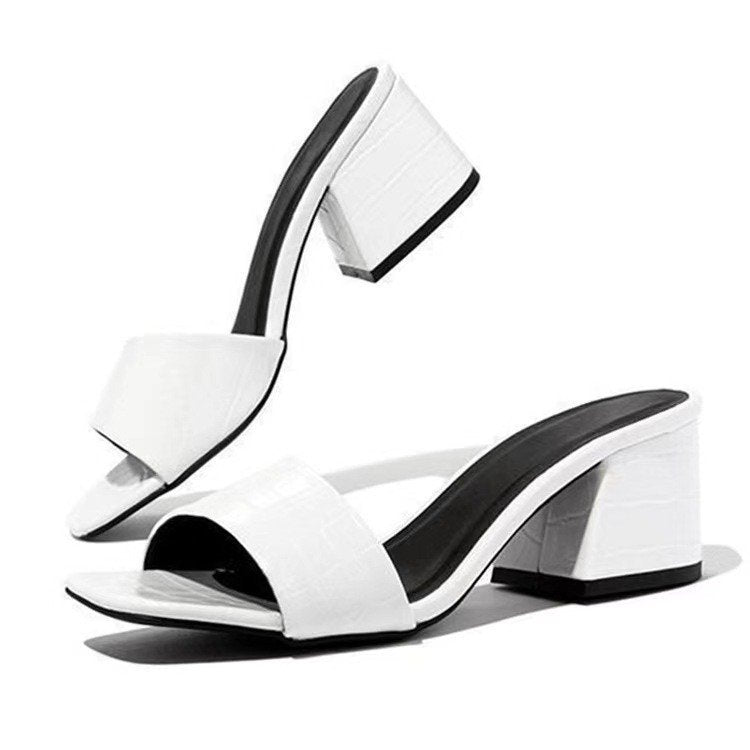 Damen elegante Blockabsatz-Sandalen mit zeitlosem Krokodilleder-Riemen