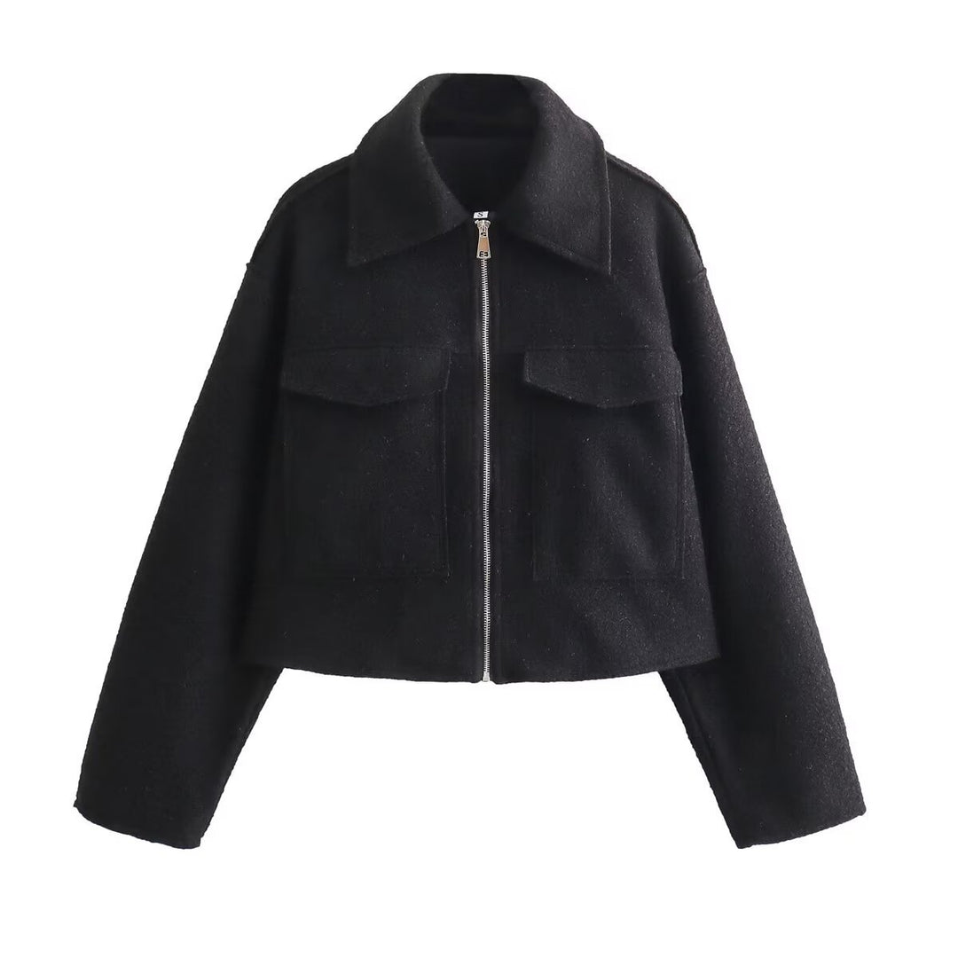 Damen Boxy-Cropped-Jacke aus Bouclé‑Wollmix mit Hemdkragen und aufgesetzten Pattentaschen Nord Taschen