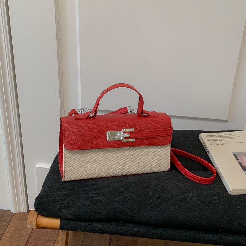 Damen Umhängetasche mit strukturiertem Obermaterial und elegantem Verschluss Nord Taschen