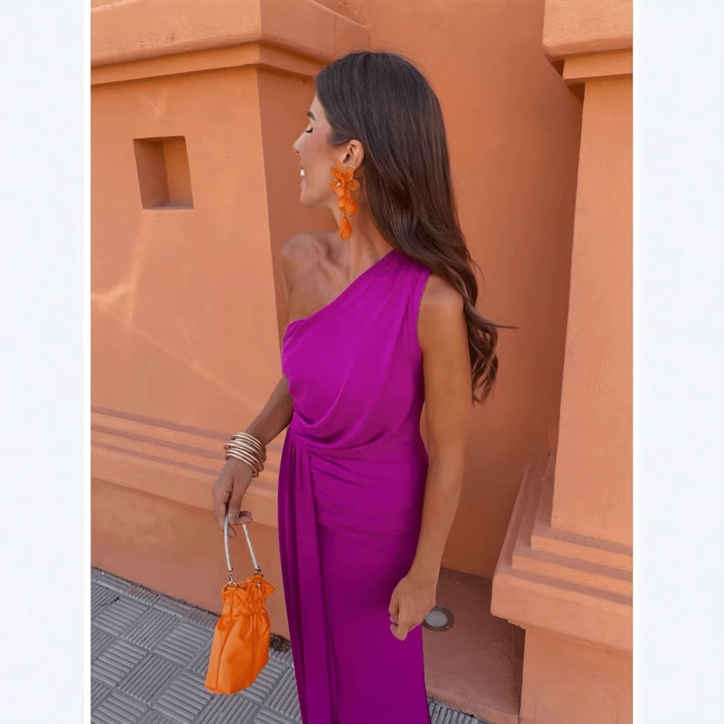 Damen Maxikleid mit asymmetrischem Ärmeldesign und eleganter Drapierung