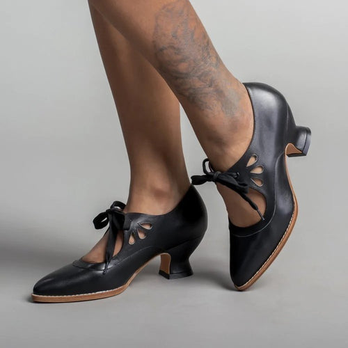 Damen elegante Tanzschuhe mit modischem Schnür-Design