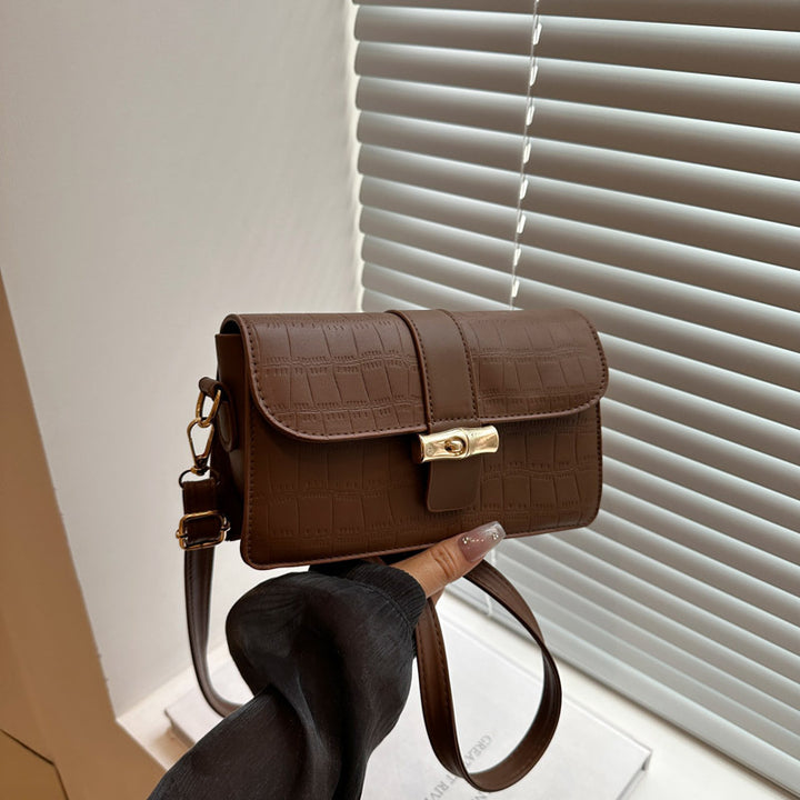 Damen Clutch aus hochwertigem Leder mit elegantem Verschluss Nord Taschen