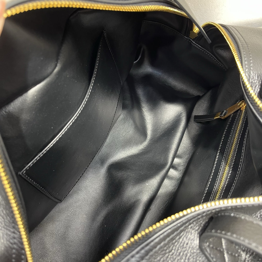 Damen stilvolle Wochenendtasche mit praktischem Innenaufbau Nord Taschen