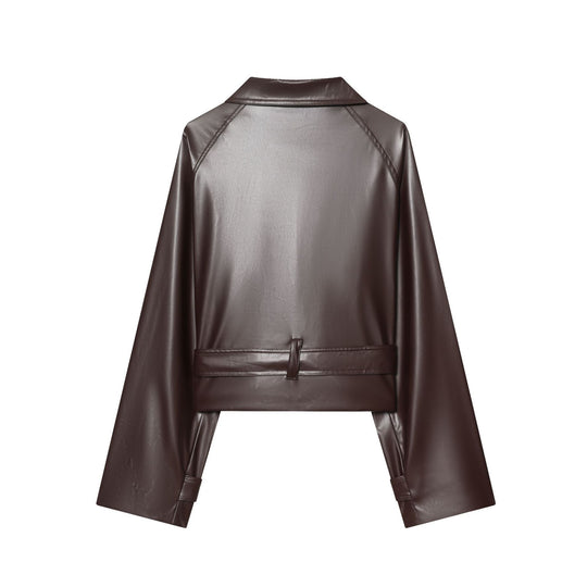 Damen Kurz geschnittener Kunstleder-Trenchcoat mit übergroßem Revers, doppelreihiger Knopfleiste und Bindegürtel Nord Taschen