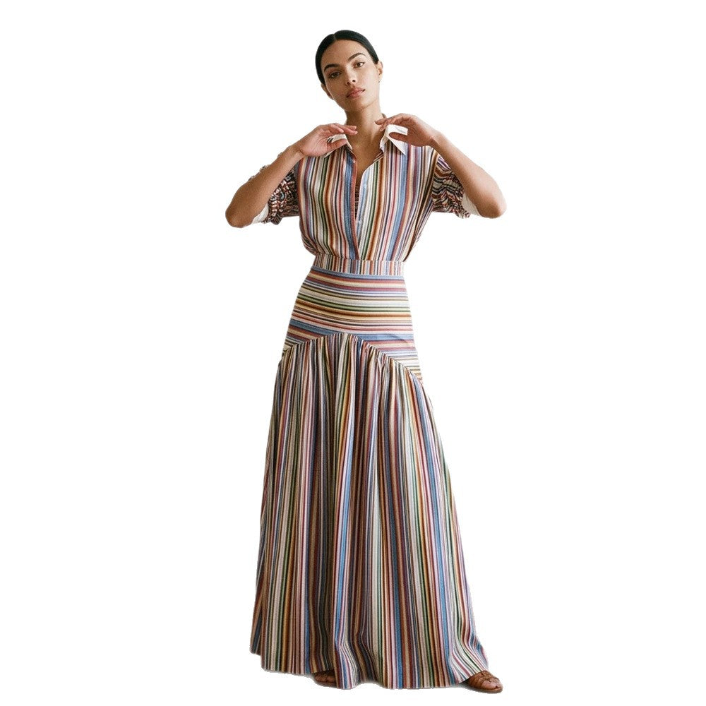 Damen Maxikleid mit Hemdkragen, tailliertem Bund & mehrlagigem Stufenrock Nord Taschen