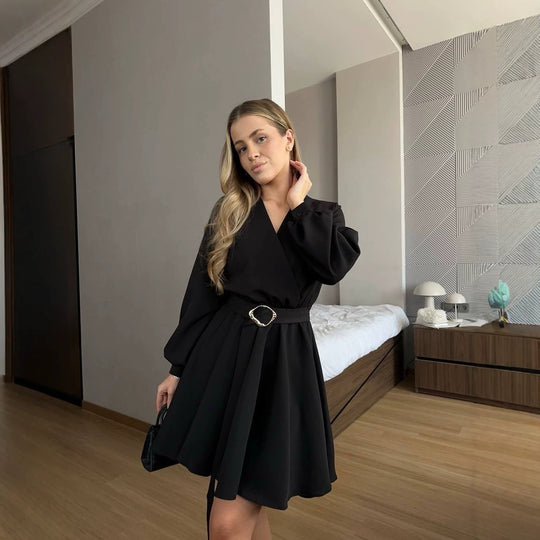 Damen Wickelkleid mit tailliertem Herzgürtel und voluminösem Swing-Rock Nord Taschen