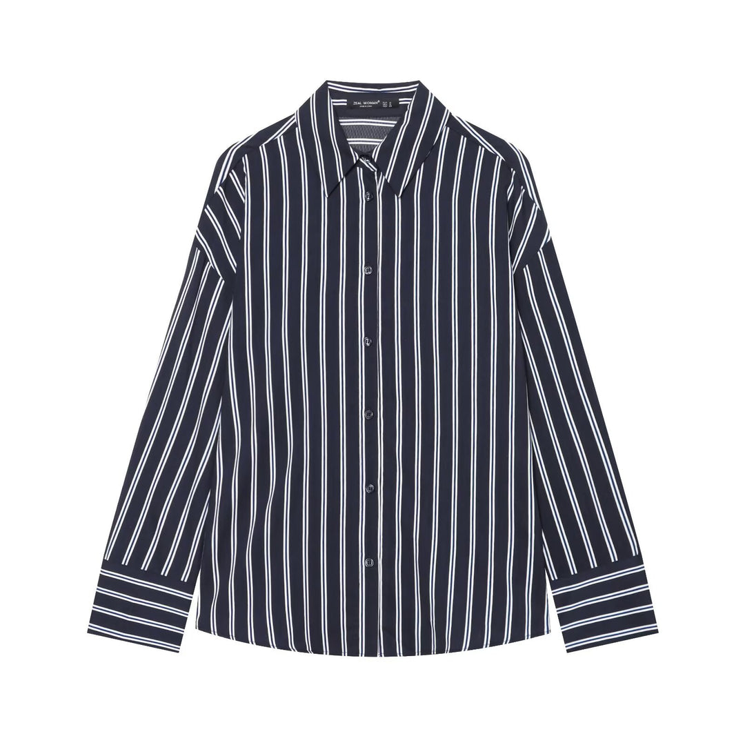 Damen Oversize-gestreifte Hemdbluse mit Kentkragen und durchgehender Knopfleiste Nord Taschen